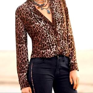 FINAL PRICE OVER 90% OFF JOHNNY WAS LEOPARD TUNIC SHIRT IN SIZE XTRA LARGE